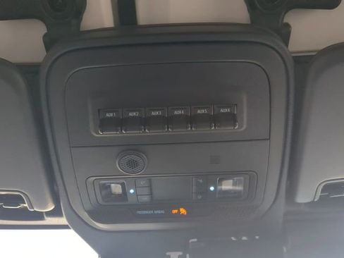 New 2025 Ford Bronco Badlands w/ Sasquatch Package AWD/4WD image 22