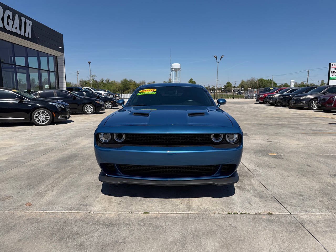 Used 2020 Dodge Challenger SXT w/ Blacktop Package RWD image 5
