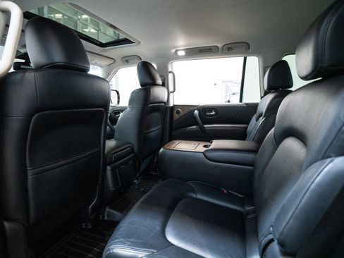 Used 2021 Nissan Armada SL w/ Captain's Chairs Package AWD/4WD image 37
