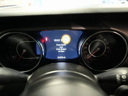 Used 2021 Jeep Wrangler Unlimited Sport image 31