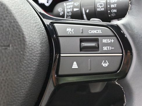 Used 2025 Honda Civic Sport image 18
