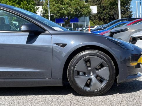 Used 2023 Tesla Model 3 Standard Range RWD image 34