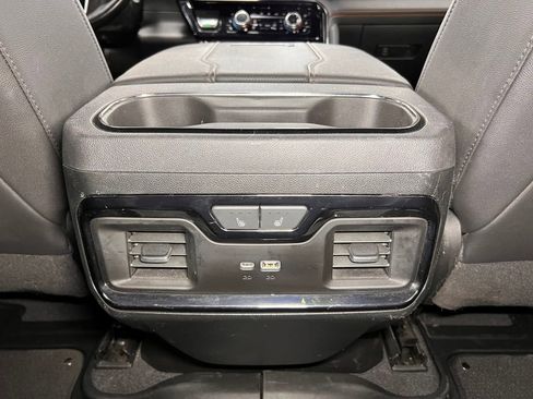 Used 2024 GMC Sierra 2500 AT4 w/ AT4 Premium Plus Package image 30