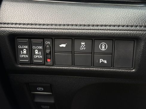Used 2023 Honda Odyssey Elite image 22