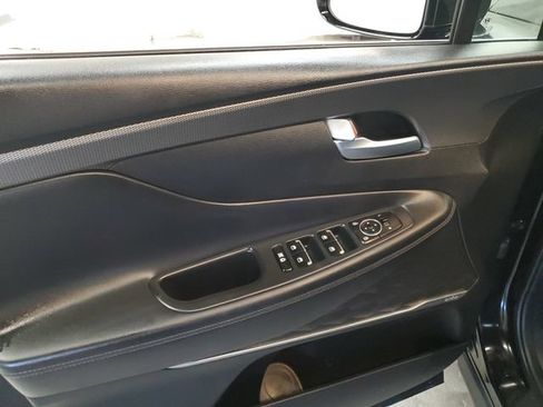 Used 2020 Hyundai Santa Fe SEL w/ Convenience + Premium Package FWD image 12