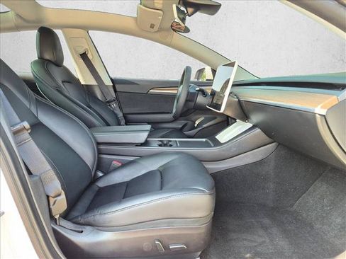 Used 2021 Tesla Model 3 Standard Range Plus RWD image 19