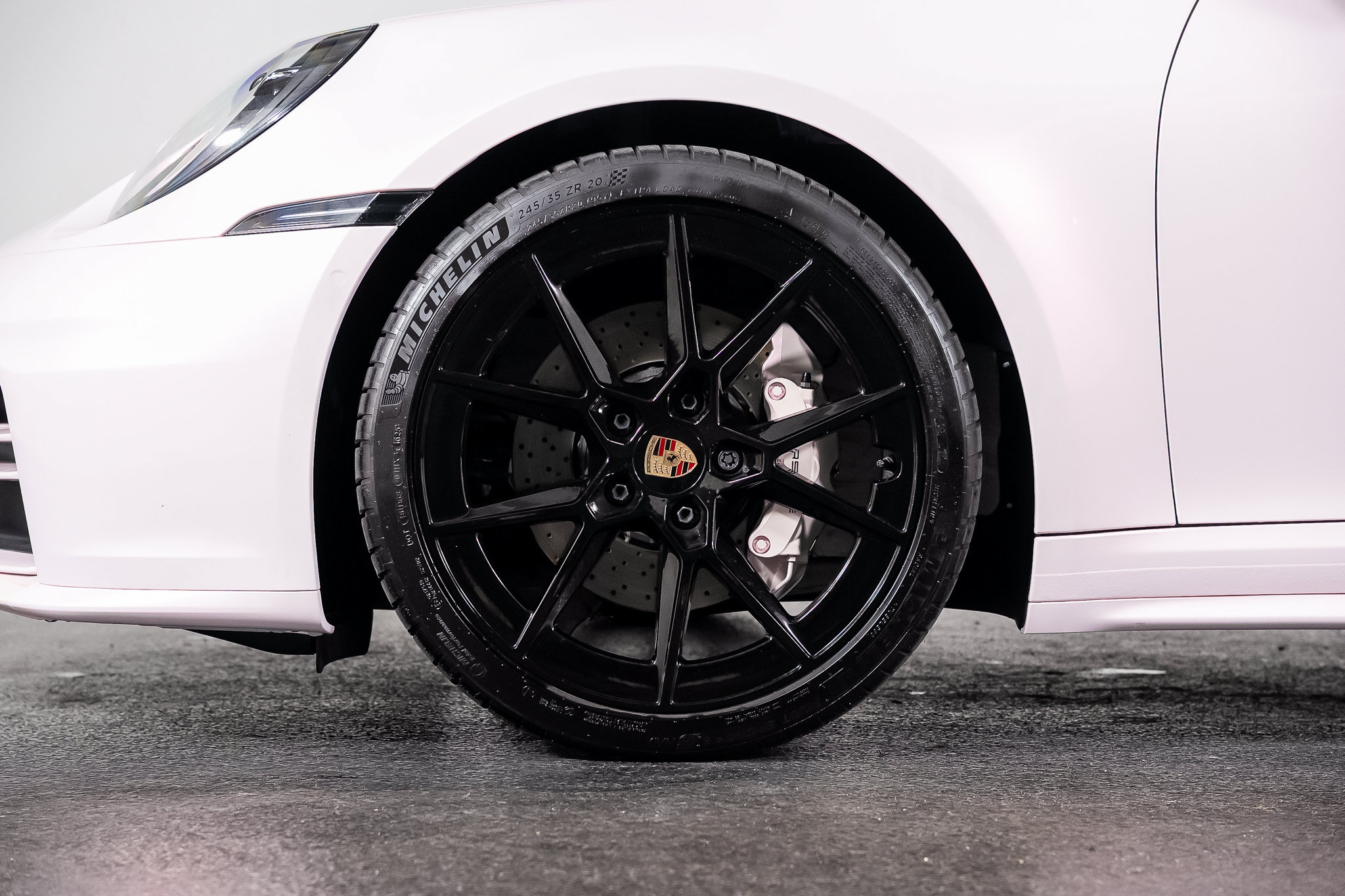 Used 2026 Porsche 911 Carrera RWD image 16