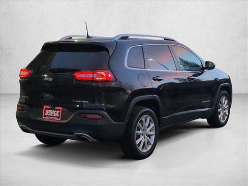Used 2016 Jeep Cherokee Limited image 5