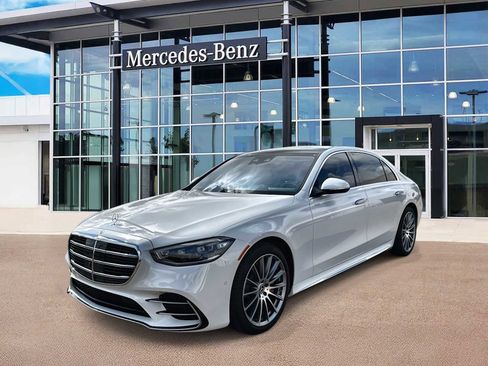 New 2025 Mercedes-Benz S 580 4MATIC Sedan image 1