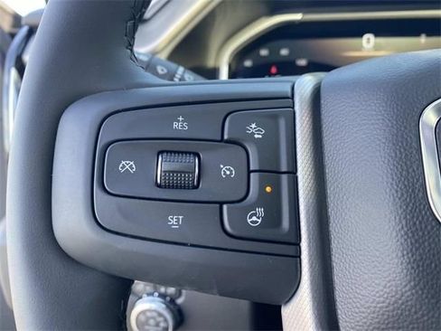 New 2026 GMC Sierra 3500 Denali w/ Denali Reserve Package image 17