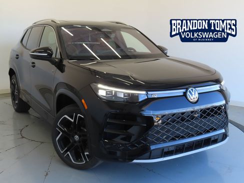 New 2026 Volkswagen Tiguan SEL R-Line image 1