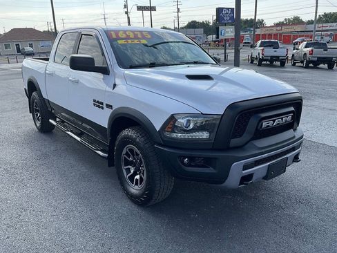 Used 2016 RAM 1500 Rebel AWD/4WD image 7
