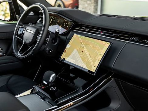 Used 2024 Land Rover Range Rover Sport Dynamic SE image 30