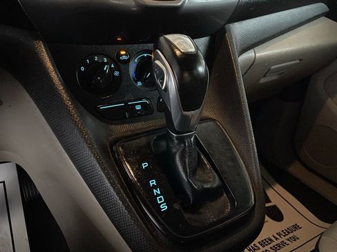 Used 2014 Ford Transit Connect XLT image 37