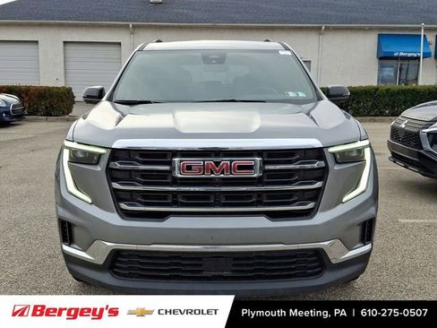 Certified 2025 GMC Acadia Elevation image 3