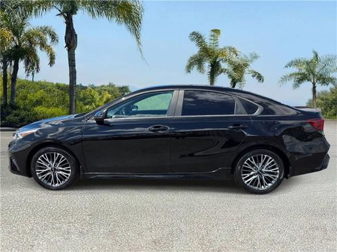 Used 2023 Kia Forte GT-Line FWD image 2