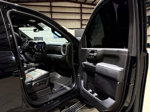 Used 2023 GMC Sierra 2500 AT4 w/ AT4 Preferred Package AWD/4WD image 24
