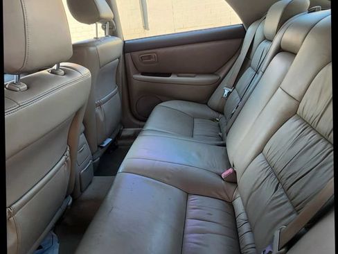 Used 2000 Lexus ES 330 FWD image 15