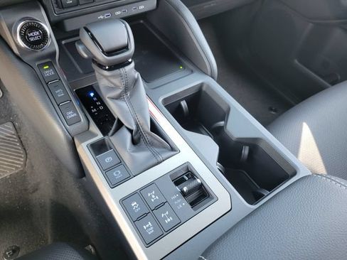 New 2027 Toyota Land Cruiser AWD/4WD image 17
