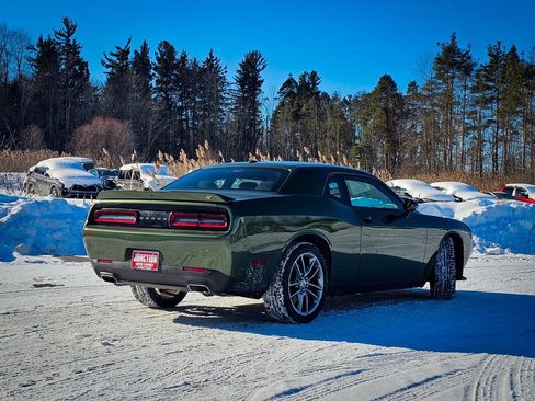 Used 2021 Dodge Challenger GT image 3