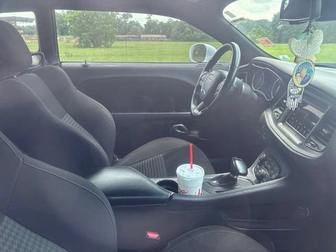 Used 2023 Dodge Challenger R/T RWD image 17
