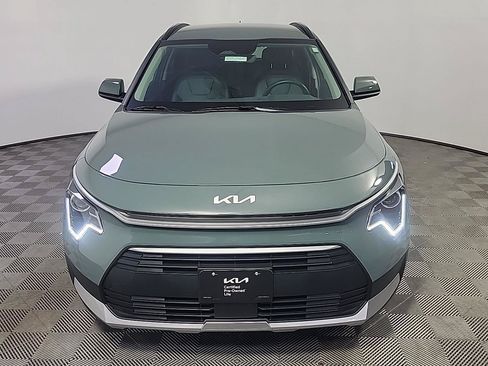 Used 2023 Kia Niro EX FWD image 13