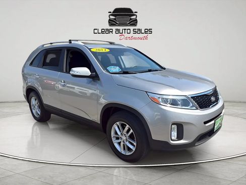 Used 2014 Kia Sorento LX AWD/4WD image 1