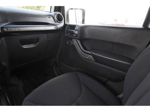 Used 2015 Jeep Wrangler Unlimited Sport w/ Quick Order Package 24S image 13