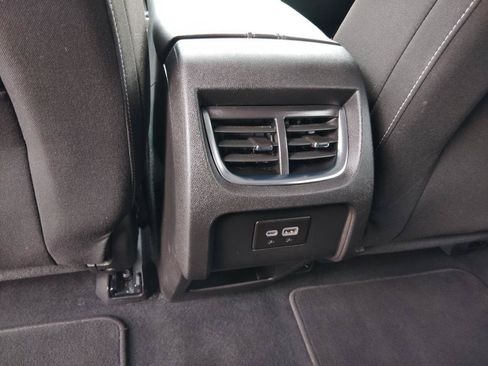 Used 2025 Chevrolet Blazer LT AWD/4WD image 26