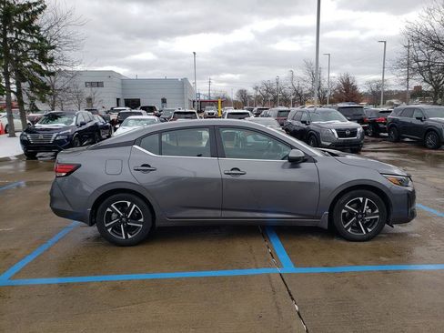 Certified 2025 Nissan Sentra SV w/ All-Weather Package image 9