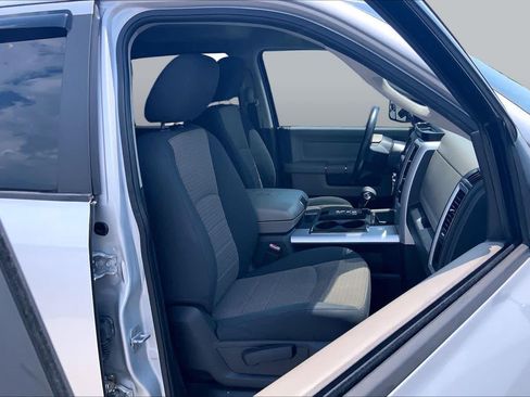 Used 2012 RAM 1500 Big Horn w/ Luxury Group RWD image 8