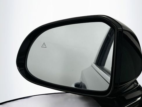 Used 2023 Hyundai Santa Fe XRT image 16