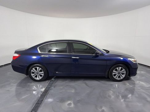 Used 2014 Honda Accord LX image 4