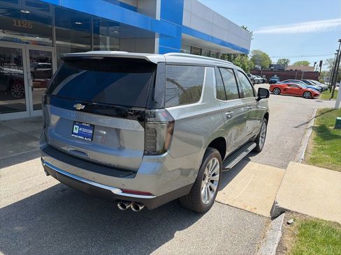 New 2025 Chevrolet Tahoe Premier w/ Sun And Tow Package AWD/4WD image 5