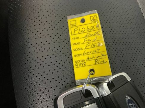 Used 2025 Ford F150 Lariat AWD/4WD image 18