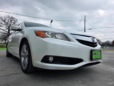 Used 2013 Acura ILX w/ Premium Package image 4