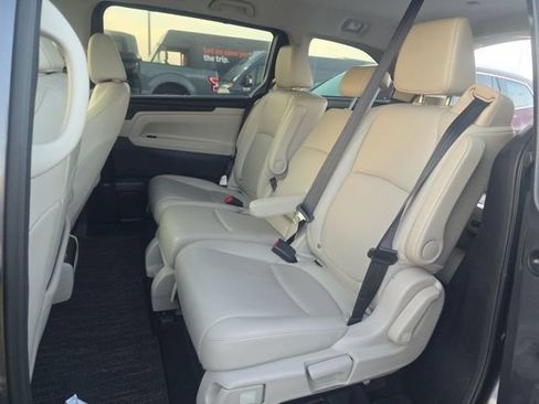 Used 2025 Honda Odyssey EX-L image 12