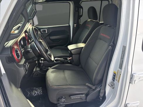 Used 2021 Jeep Wrangler Unlimited Rubicon image 4
