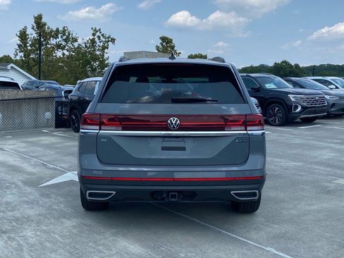 Certified 2026 Volkswagen Atlas SE AWD/4WD image 4
