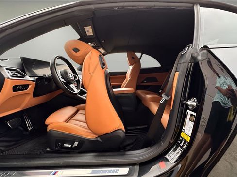 Used 2024 BMW 440i xDrive Convertible w/ Premium Package image 22