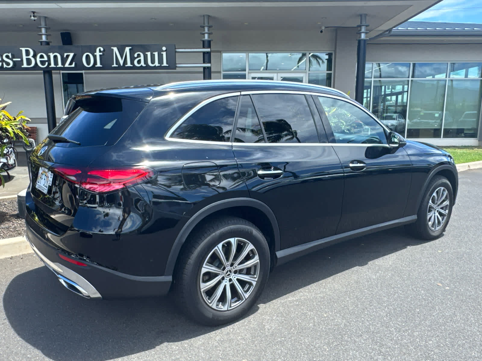 Used 2026 Mercedes-Benz GLC 300 image 4