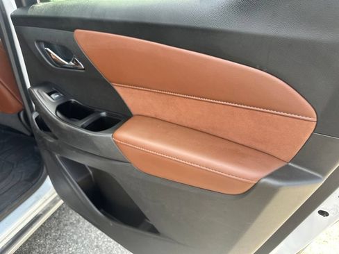 Used 2018 Chevrolet Traverse High Country AWD/4WD image 30