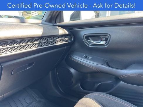 Used 2023 Honda HR-V Sport image 12