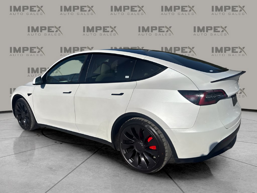 Used 2022 Tesla Model Y Performance AWD/4WD image 3