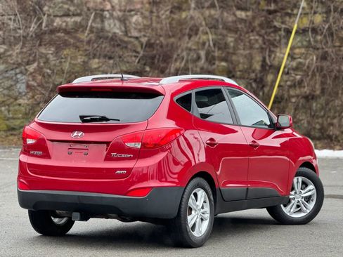 Used 2011 Hyundai Tucson GLS AWD/4WD image 7