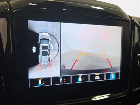 Used 2023 Chevrolet Traverse RS w/ LPO, Floor Liner Package image 23