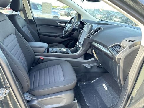New 2024 Ford Edge SE w/ Black Appearance Package image 22