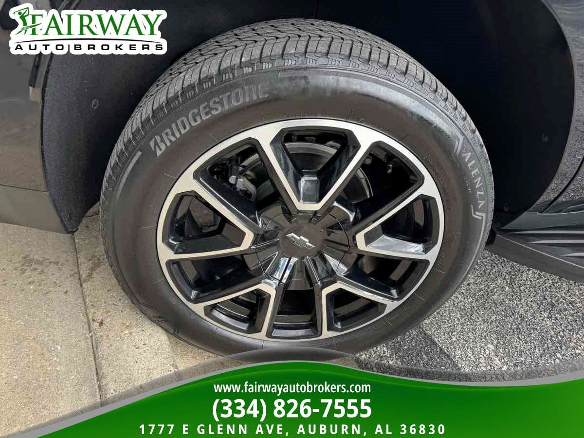Used 2023 Chevrolet Tahoe RST w/ Sport Performance Package AWD/4WD image 38
