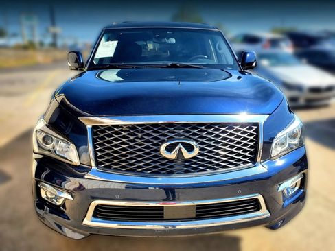 Used 2017 INFINITI QX80 4WD w/ Driver Assistance Package image 23