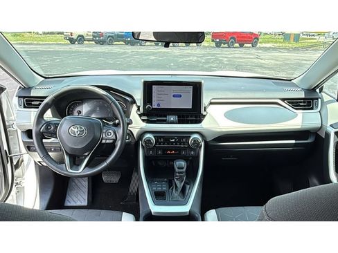 Certified 2025 Toyota RAV4 XLE w/ Weather Package AWD/4WD image 33